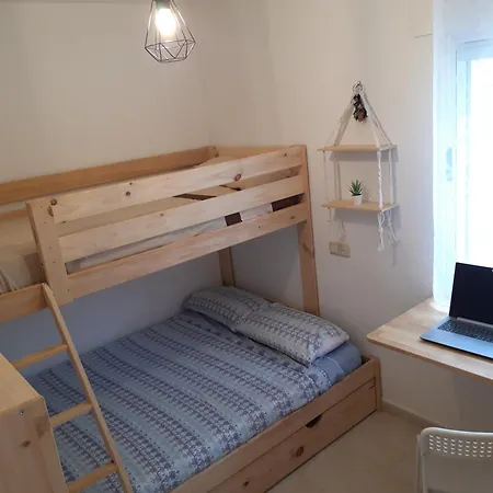 Con Patio Y Terraza Solarium בית נופש *