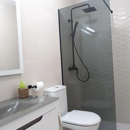 בית נופש Con Patio Y Terraza Solarium טורבייחה