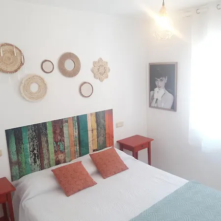 Con Patio Y Terraza Solarium בית נופש טורבייחה