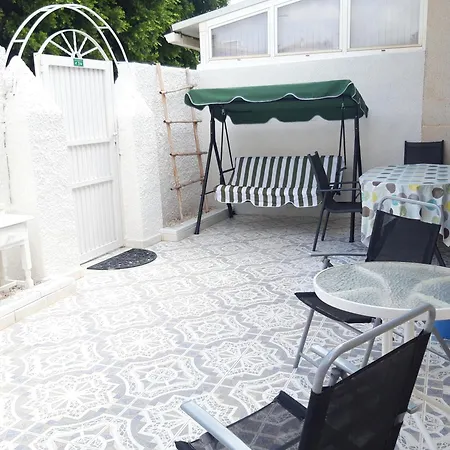 Con Patio Y Terraza Solarium * טורבייחה