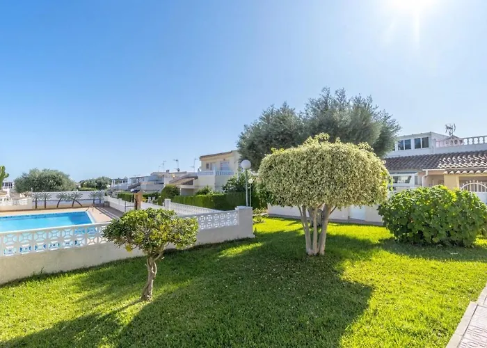 Сasa de vacaciones Con Patio Y Terraza Solárium