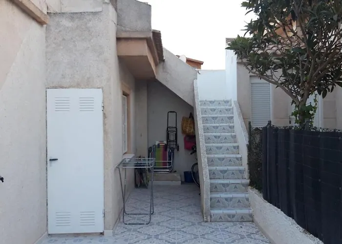 Сasa de vacaciones Con Patio Y Terraza Solárium Torrevieja